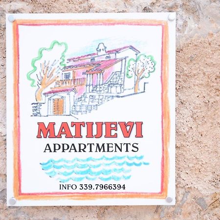 Matijevi Apartments Sistiana Kültér fotó